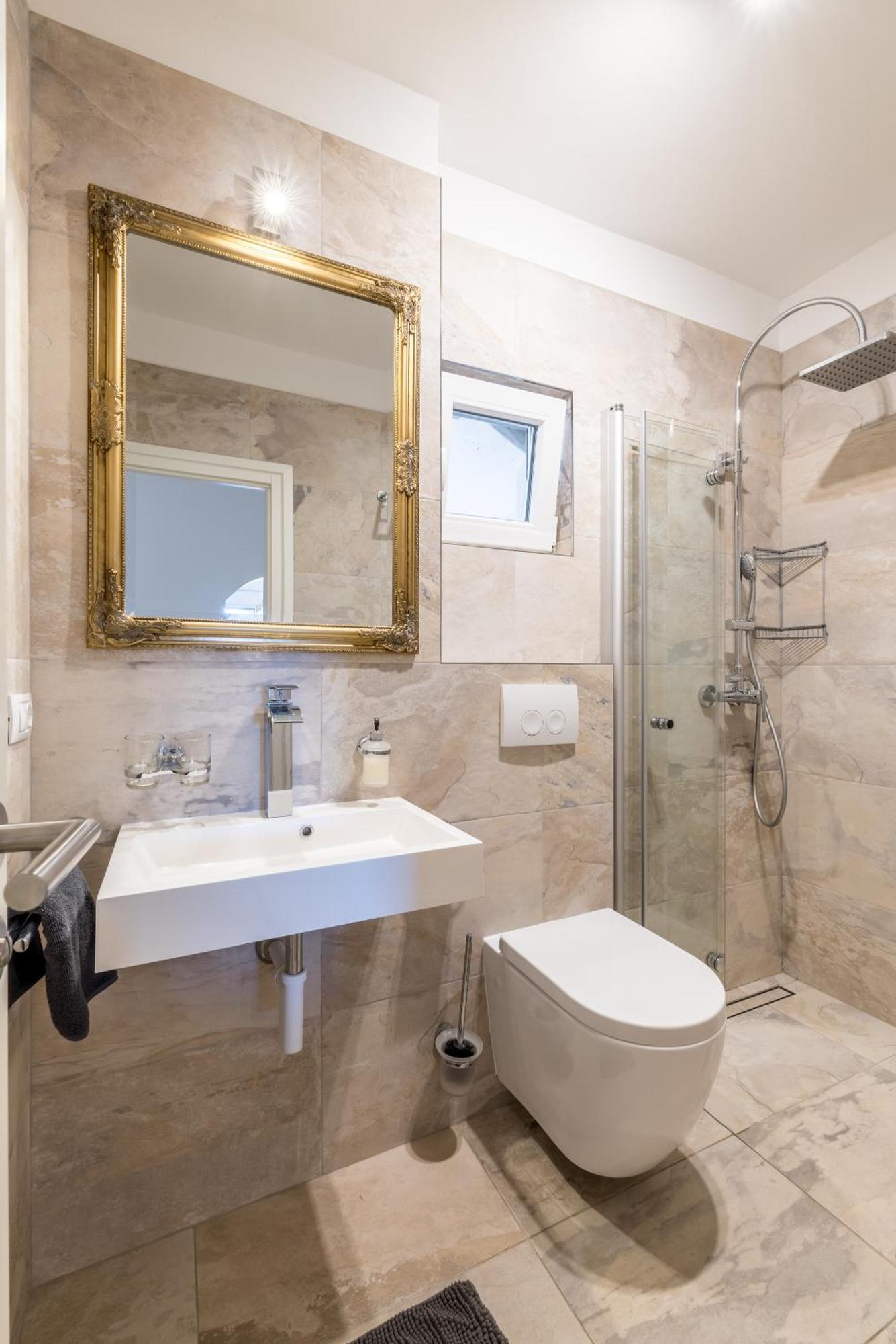 Villa Luce Del Sole Mirce 외부 사진