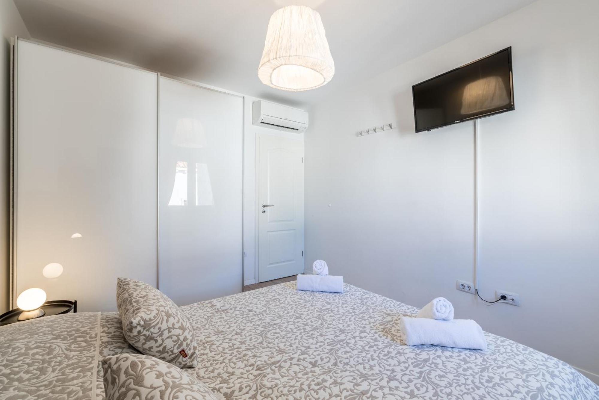 Villa Luce Del Sole Mirce 외부 사진